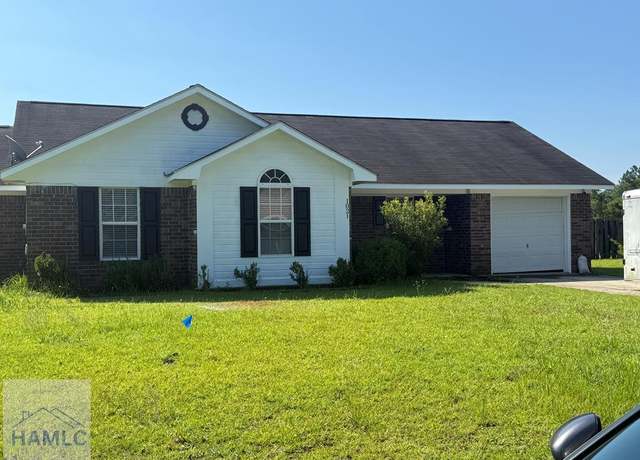 Property at 1021 Barley Dr, Hinesville, GA 31313, 3 beds, 2 baths