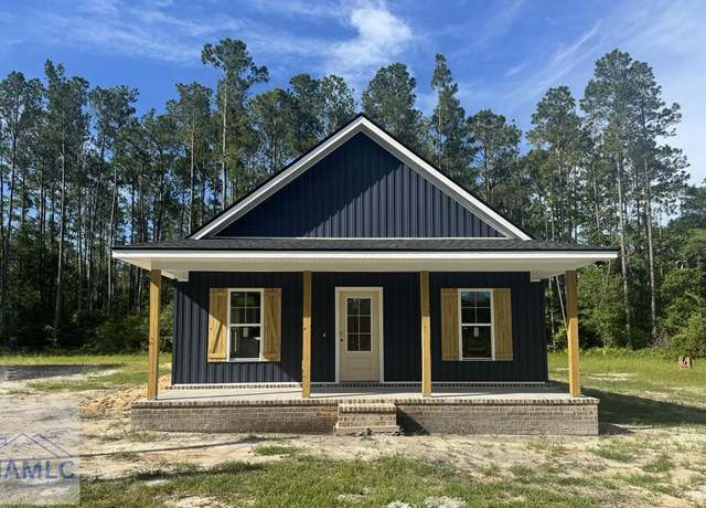 Property at 149 S Deborah Cir, Jesup, GA 31546, 2 beds, 2 baths