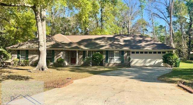 Photo of 433 Willow Oak Ln, Hinesville, GA 31313