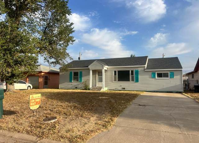 Property at 1205 Maple Blvd, Liberal, KS 67901, 4 beds, 1 bath