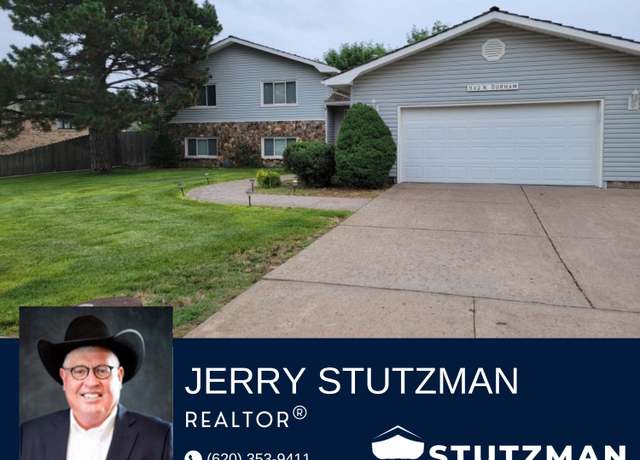 Property at 932 N Durham St, Ulysses, KS 67880, 4 beds, 4 baths