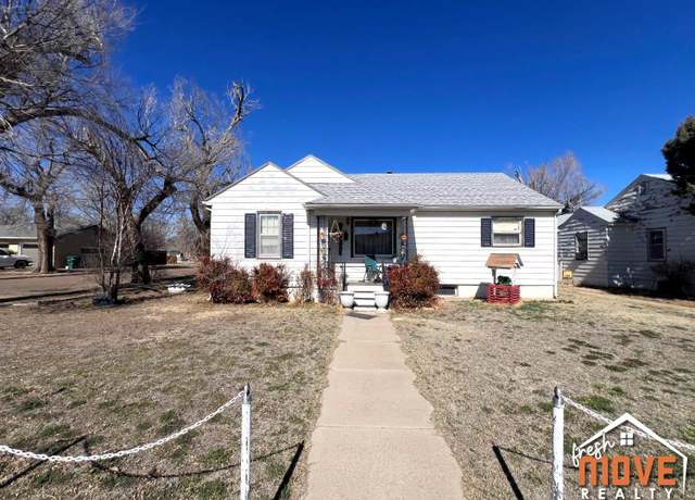 Property at 809 Maple Blvd, Liberal, KS 67901, 3 beds, 1 bath