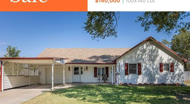 Photo of 210 E Apache St, Satanta, KS 67870