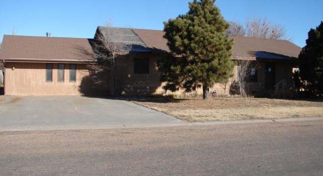 Photo of 502 W Zuni Ave, Satanta, KS 67870
