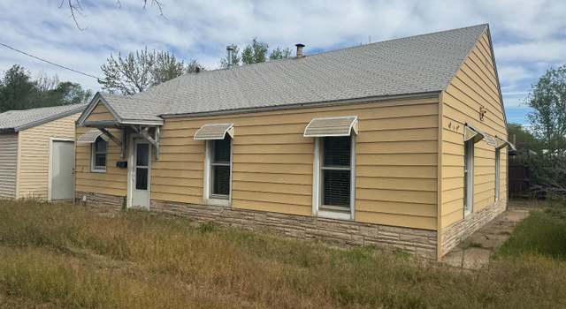 Photo of 807 S Jefferson, Hugoton, KS 67951