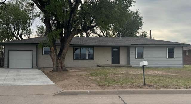 Photo of 510 S Adams St, Hugoton, KS 67951