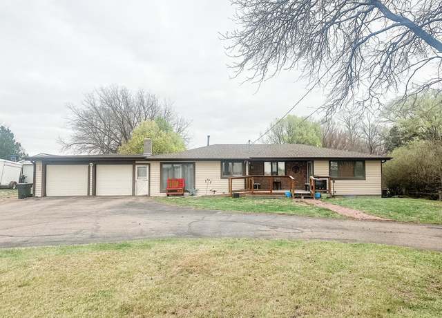Property at 3625 S Willow St, North Platte, NE 69101, 3 beds, 2 baths