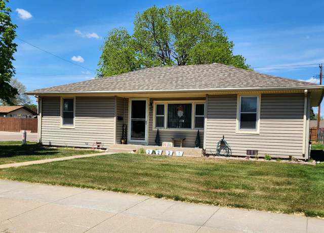 Property at 2221 Alpha St, North Platte, NE 69101, 2 beds, 1 bath