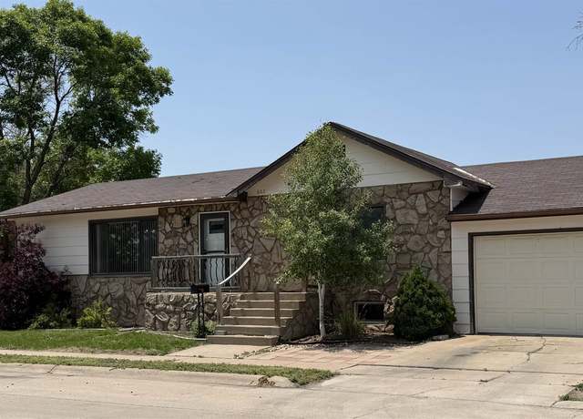 Property at 602 N Sherman Ave, North Platte, NE 69101, 1 bed, 2 baths