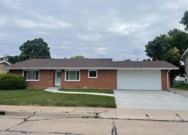 Property at 818 W Philip Ave, North Platte, NE 69101, 4 beds, 2 baths