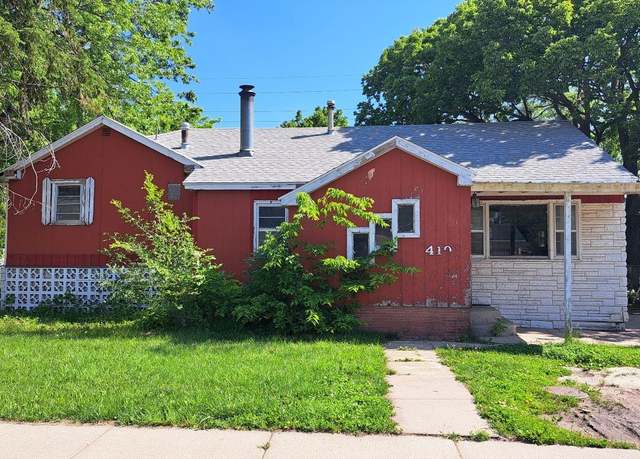 Property at 410 E 12th St, North Platte, NE 69101, 2 beds, 2 baths