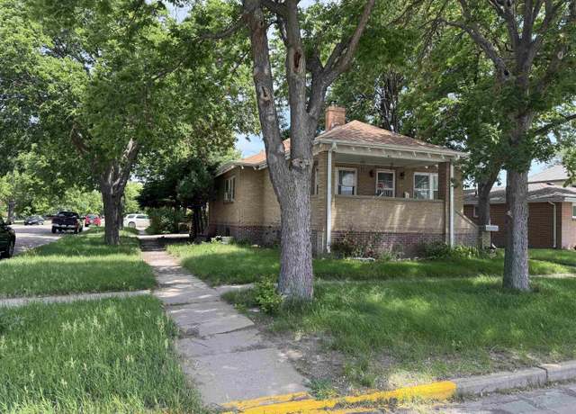 Property at 421 W 1st St, North Platte, NE 69101, 2 beds, 1 bath