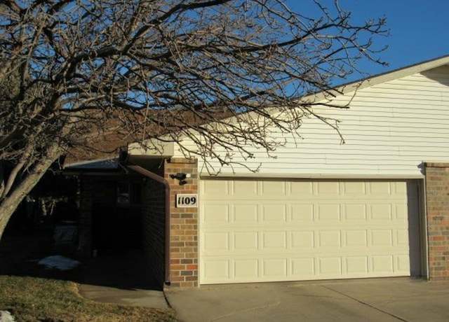 Property at 1109 Sandhill Ct, North Platte, NE 69101, 2 beds, 1 bath