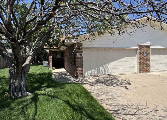 Property at 1109 Sandhill Ct, North Platte, NE 69101, 2 beds, 1 bath