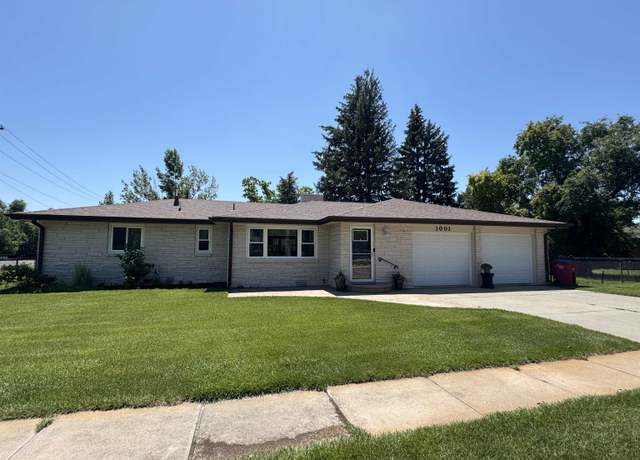 Property at 1001 Locust St, Sutherland, NE 69165, 3 beds, 2 baths