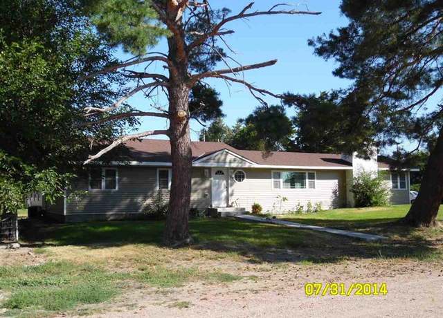 Property at 120 N Harrison St, Brady, NE 69123, 3 beds, 1 bath