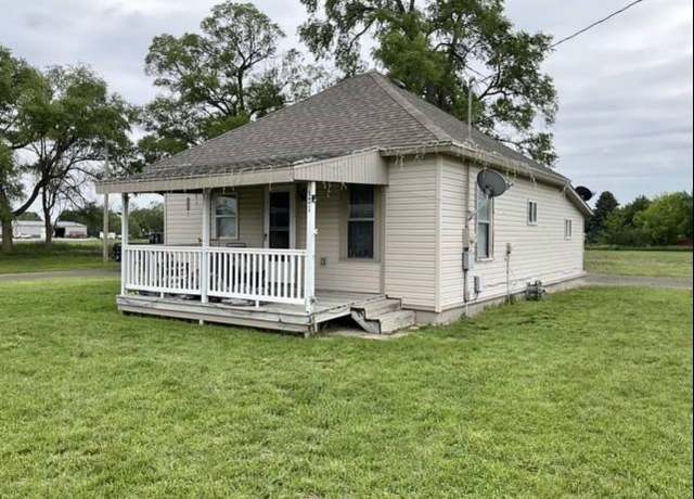 Property at 431 Linden St, Sutherland, NE 69165, 3 beds, 1 bath