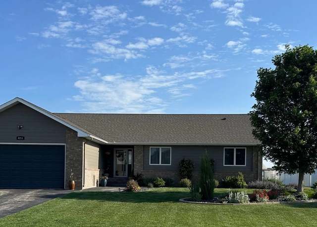 Property at 4213 Sequoia Dr, North Platte, NE 69101, 3 beds, 2 baths