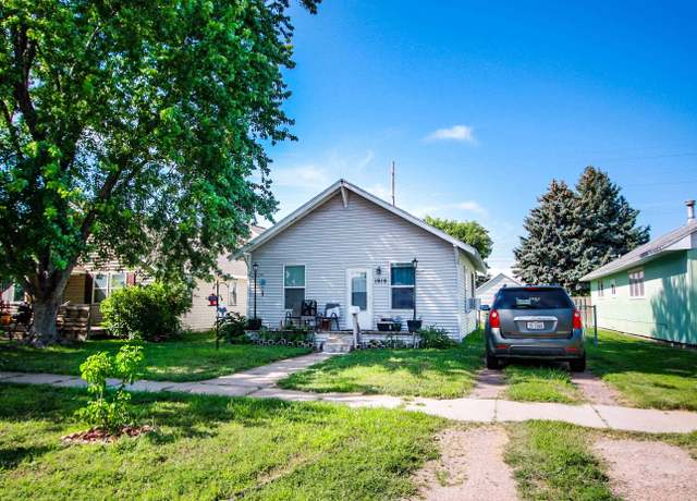 Property at 1919 W 6th, North Platte, NE 69101, 2 beds, 1 bath