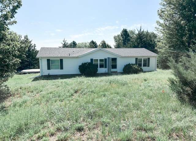 Property at 155 Northridge Circle Dr, North Platte, NE 69101, 4 beds, 2 baths