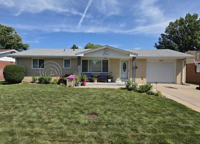 Property at 1821 Cedarberry Rd, North Platte, NE, 3 beds, 1 bath