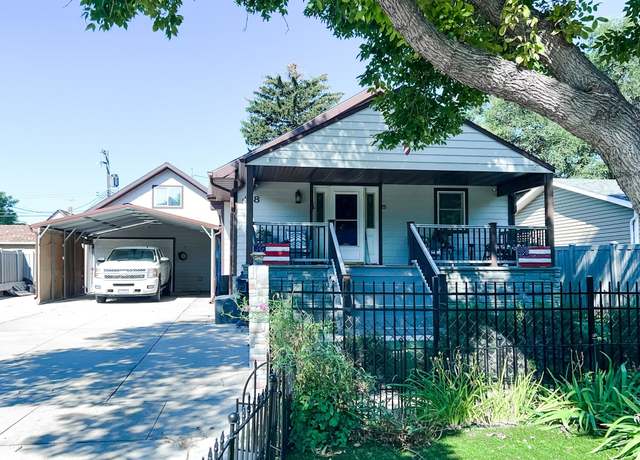 Property at 418 S Maple St, North Platte, NE 69101, 4 beds, 2 baths