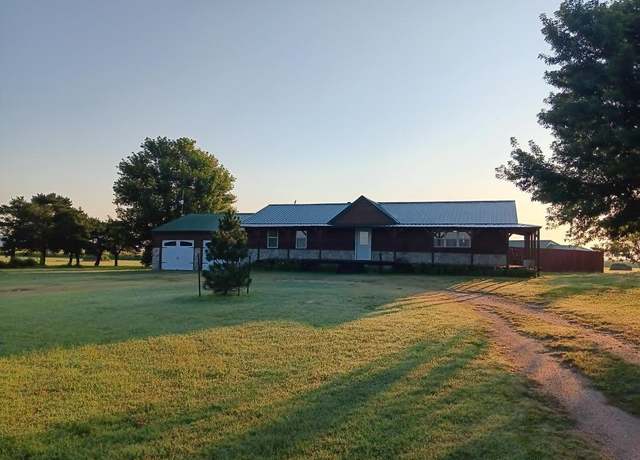 Property at 11154 Outlaw Rd, Dodge City, KS 67801, 1 bed, 2 baths
