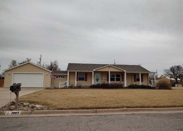 Property at 2003 Boley Dr, Dodge City, KS 67801, 3 beds, 2 baths