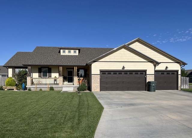 Property at 3420 Breckenridge Rd, Dodge City, KS 67801, 5 beds, 3 baths