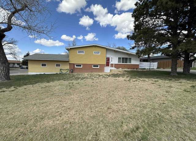 Property at 100 Mellane St, Dodge City, KS 67801, 3 beds, 2 baths
