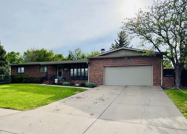Property at 1705 11th Ave, Dodge City, KS 67801, 3 beds, 3 baths