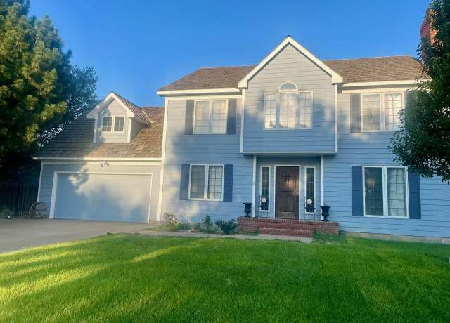 Property at 2010 Cactus Rd, Dodge City, KS 67801, 5 beds, 3.5 baths