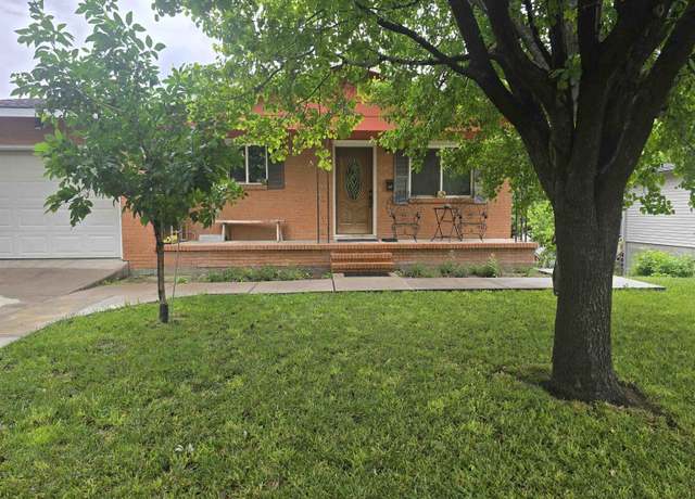Property at 1402 11th Ave, Dodge City, KS 67801, 4 beds, 2 baths