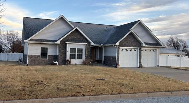 Photo of 522 W Iowa Ave, Greensburg, KS 67054