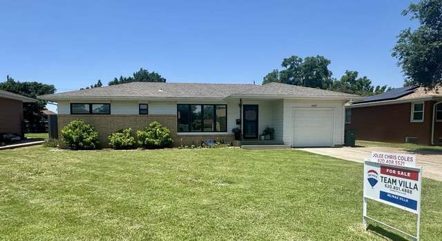 Photo of 2407 6th Ave, Dodge City, KS 67801