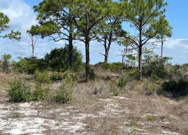 Property at 771 Bay Dr, Carrabelle, FL 32322