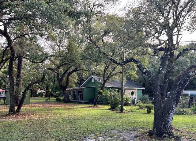 Property at 578 Brownsville Rd, Apalachicola, FL 32320, 2 beds, 1 bath