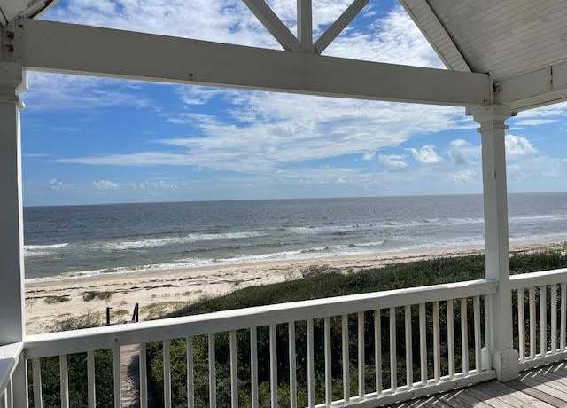 Property at 1620 Forsythia Ct, St. George Island, FL 32328, 5 beds, 4.5 baths