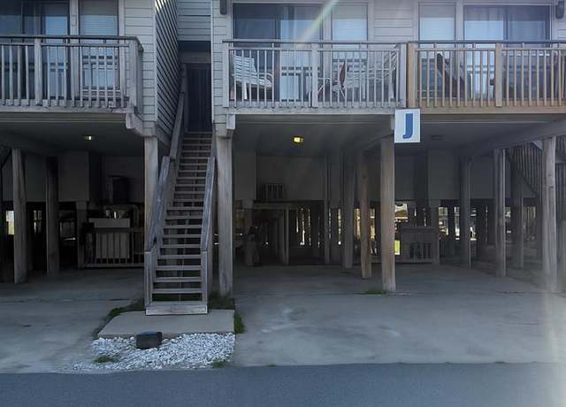 Property at 1804 E Gulf Beach Dr Unit J 3, St. George Island, FL 32328, 1 bed, 1 bath
