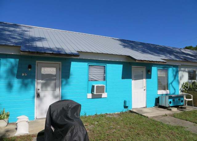 Property at 11-5 Pine St, Lanark Village, FL 32322, 3 beds, 2 baths