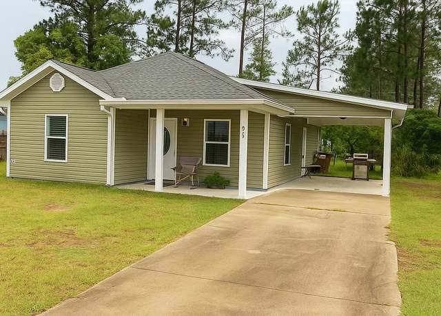 Property at 112 Monroe Ct, Port St. Joe, FL 32456, 3 beds, 2 baths