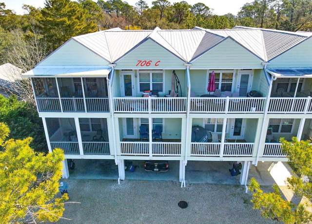 Property at 706 Howard St Unit C, Carrabelle, FL 32322, 3 beds, 3 baths