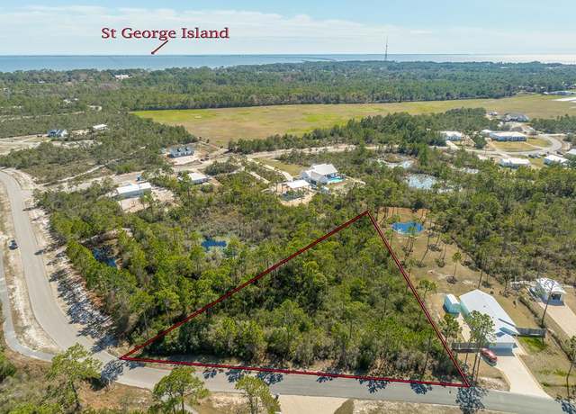 Property at 216 Ridgecrest Pkwy, Eastpoint, FL 32328