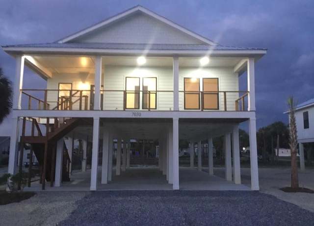 Property at 7030 Americus Ave, Port St. Joe, FL 32456, 3 beds, 2 baths