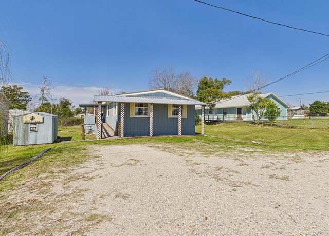 Property at 253 Canal St, Port St. Joe, FL 32456, 3 beds, 2 baths