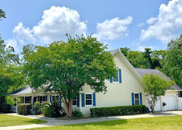 Property at 2000 Marvin Ave, Port St. Joe, FL 32456, 4 beds, 4 baths