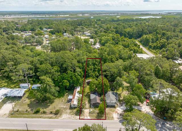 Property at 1093 Bluff Rd, Apalachicola, FL 32320