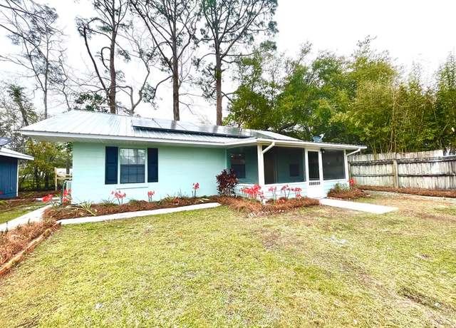 Property at 443 Boatwright St, Eastpoint, FL 32328, 2 beds, 2 baths