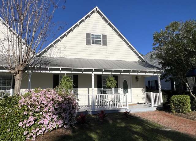 Property at 1011 Palm Blvd, Port St. Joe, FL 32456, 3 beds, 3 baths