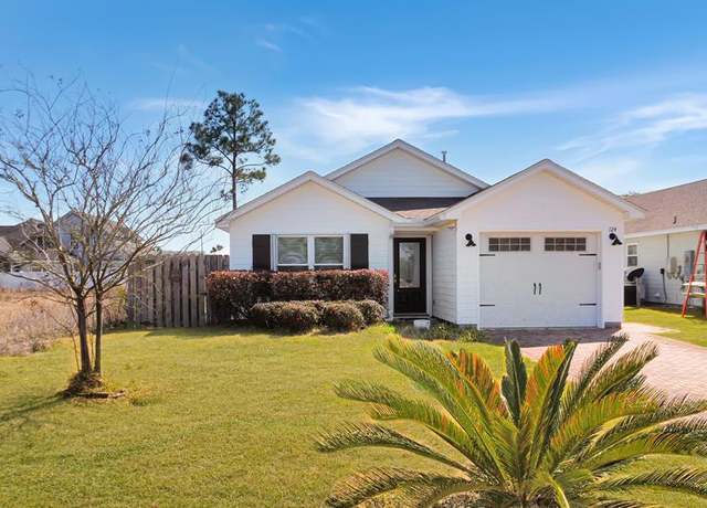 Property at 124 Kaelyn Ln, Port St. Joe, FL 32456, 3 beds, 2 baths